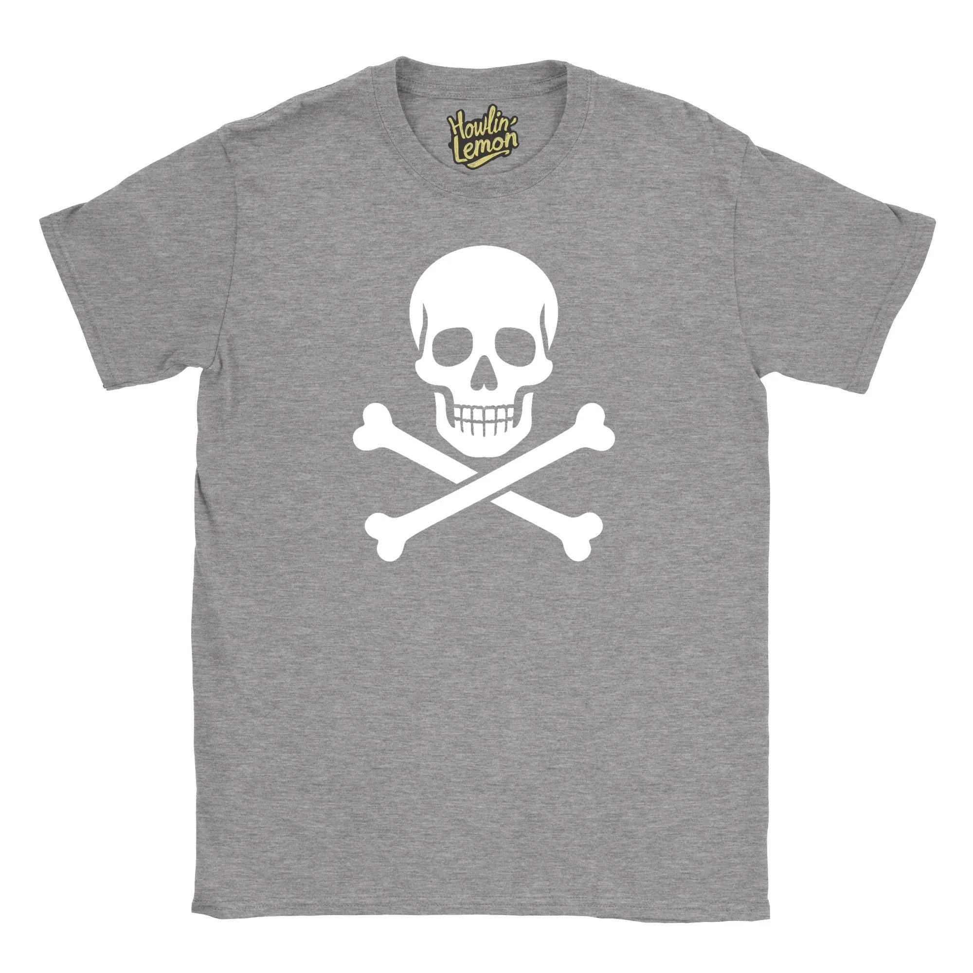 Vintage Skull and Crossbones Pirate T-Shirt - Jolly Roger Graphic Tee - Pirate Flag Design - Unisex Cotton Shirt - Halloween Costume Tee